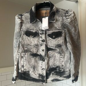 Retrofete Black acid wash puff sleeve denim jacket size small